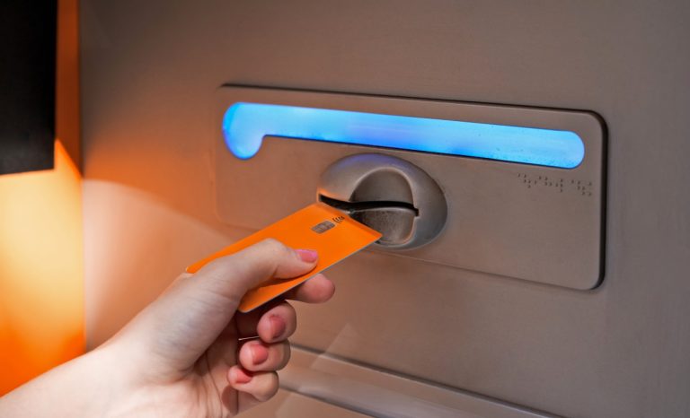 pago paro unicaja mayo 2025